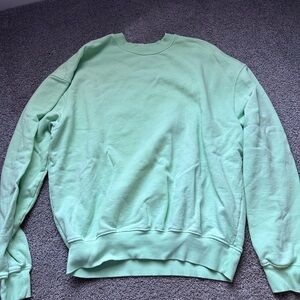 Baggy Green pullover